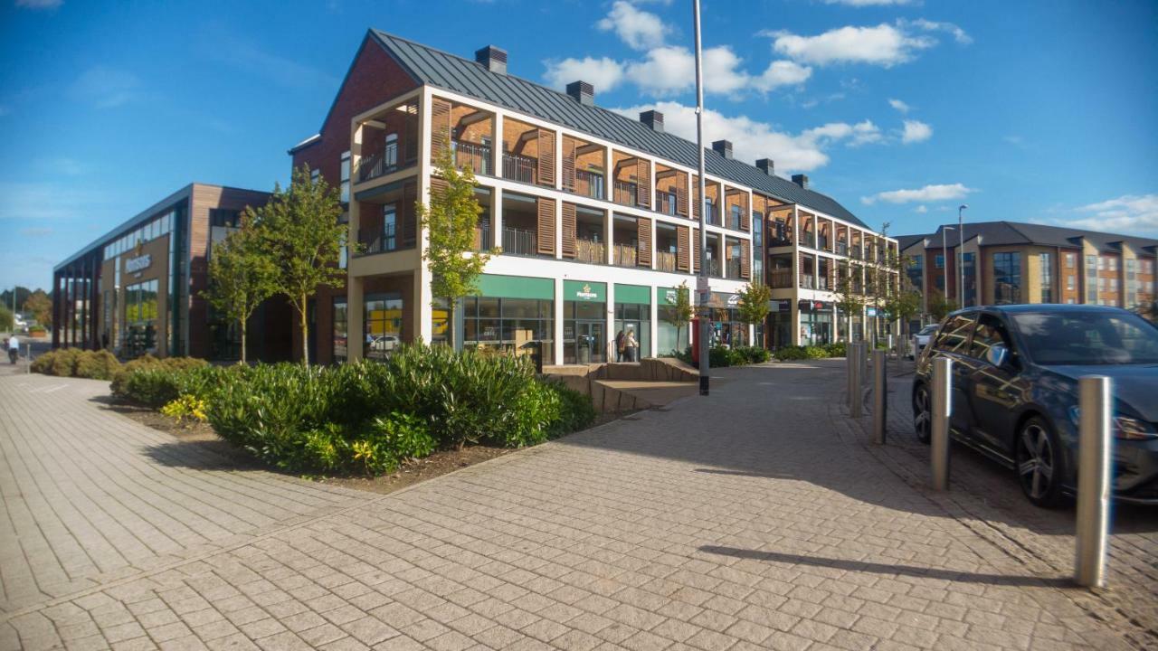 Central Townhouse With Parking Telford Dış mekan fotoğraf